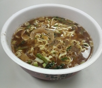 究麺3.JPG